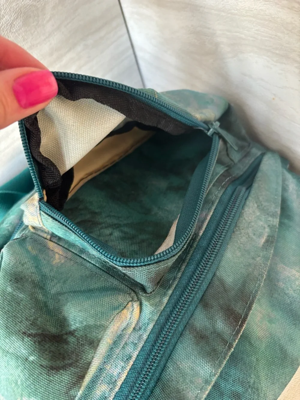 KAVU Rope Sling - Compact Lightweight Crossbody Bag - Ocean Storm - Picture 2 of 13